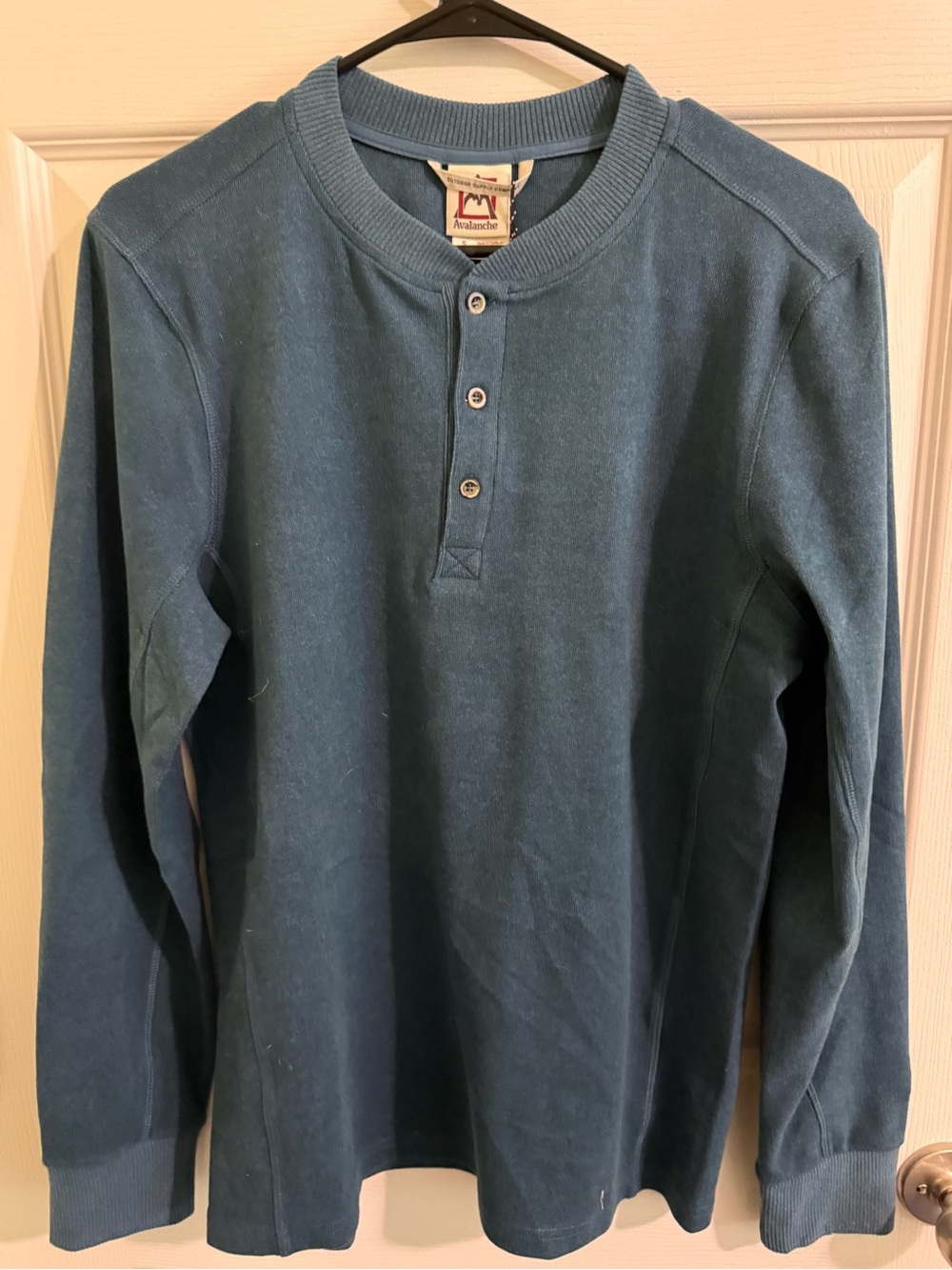 Avalanche Men's Teal Long-Sleeve Henley Shirt
